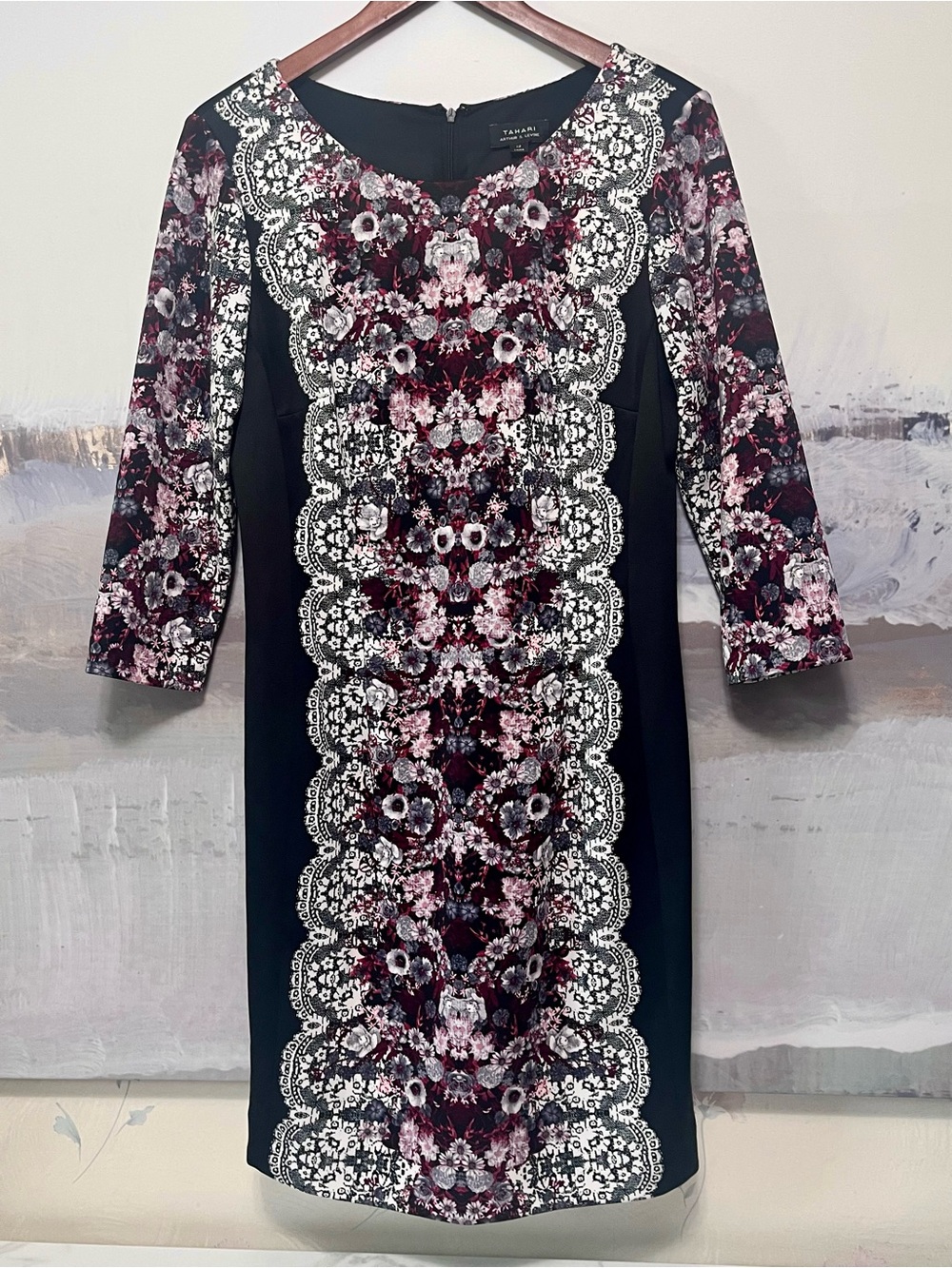 TAHARI Arthur S. Levine Size 12 Botanical Floral Scuba Sheath Dress 3/4 Sleeve